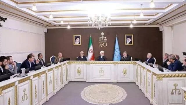 پرهیز از امنیتی کردن مسائل اجتماعی