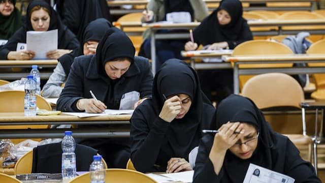 آغاز توزیع کارت آزمون دستیاری از امروز